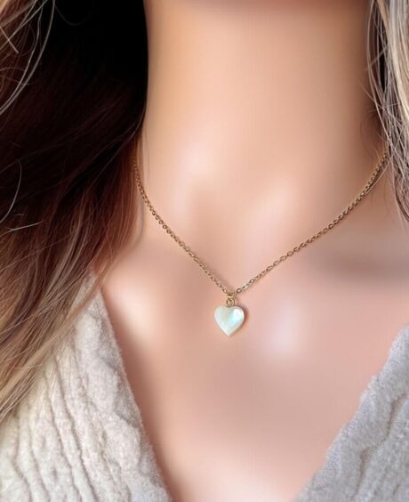 24K Natural Seashell Heart Necklace